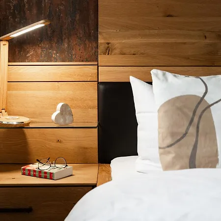 Vier Jahreszeiten Therme & Kliniken Naehe Freiburg & Schwarzwald Ideal Fuer Wellness Kur & Business Ausfluege 24h Check In- Wlan & Parken Gratis فندق باد كروزنغن