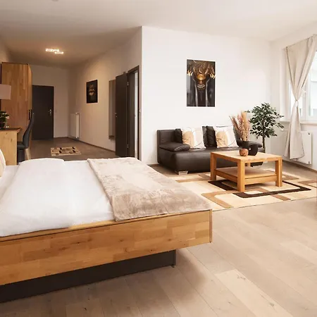 Vier Jahreszeiten Therme & Kliniken Naehe Freiburg & Schwarzwald Ideal Fuer Wellness Kur & Business Ausfluege 24h Check In- Wlan & Parken Gratis Ξενοδοχείο