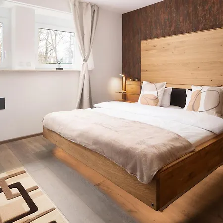 Hotel Vier Jahreszeiten Therme & Kliniken Naehe Freiburg & Schwarzwald Ideal Fuer Wellness Kur & Business Ausfluege 24h Check In- Wlan & Parken Gratis